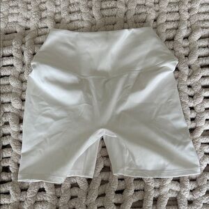 CSB serenity scrunch short